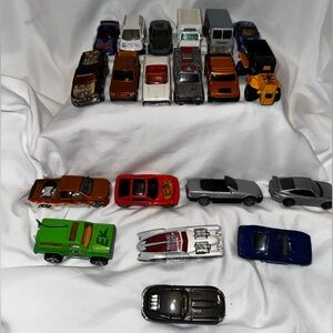 Assorted Die-Cast Toy Cars Bundle
